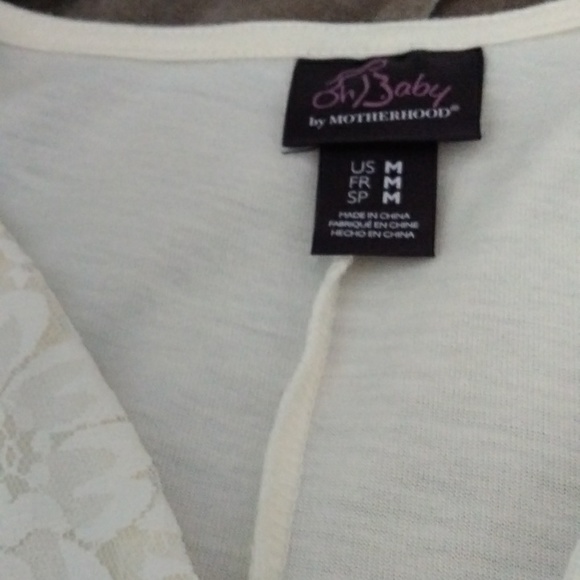 MATERNITY - Picture 2 of 4